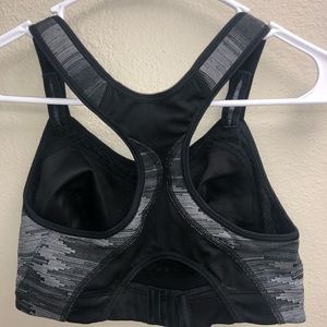 Brooks sports bra